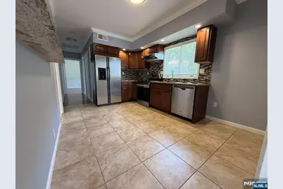73 Columbia Street 1 #1, Elmwood Park, NJ 07407 - Photo 6