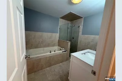 341 Maple Street, Moonachie, NJ 07074 - Photo 14