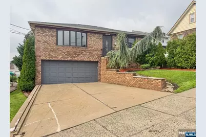 662 Teneyck Avenue, Lyndhurst Township, NJ 07071 - Photo 32