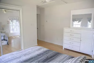 22 Warren Road, Fair Lawn, NJ 07410 - Photo 20
