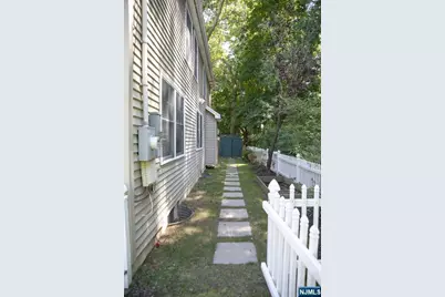 22 Warren Road, Fair Lawn, NJ 07410 - Photo 40