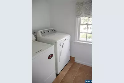 22 Warren Road, Fair Lawn, NJ 07410 - Photo 30