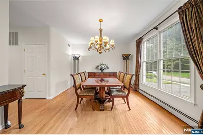 7 Woods Edge, Old Tappan, NJ 07675 - Photo 4