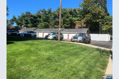 1575 Center Avenue 4F #4F, Fort Lee, NJ 07024 - Photo 20