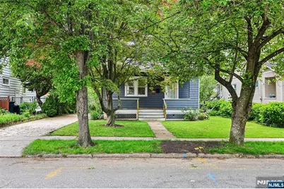 163 Poplar Avenue, Hackensack, NJ 07601 - Photo 2