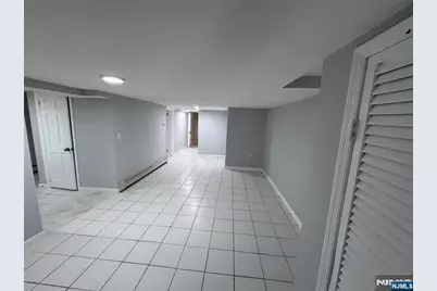 110 Dayton Street 1-A #1-A, Newark, NJ 07114 - Photo 4