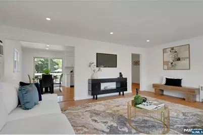 177 Parkway, Maywood, NJ 07607 - Photo 8
