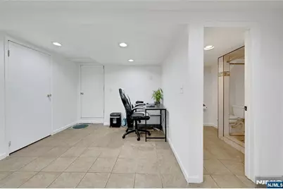 177 Parkway, Maywood, NJ 07607 - Photo 26