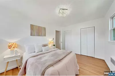 177 Parkway, Maywood, NJ 07607 - Photo 22