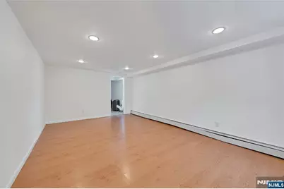 177 Parkway, Maywood, NJ 07607 - Photo 30