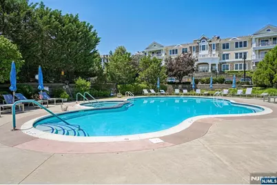 901 Four Seasons Lane, Woodcliff Lake, NJ 07677 - Photo 30