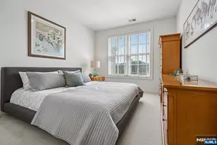 901 Four Seasons Ln, Woodcliff Lake, NJ 07677 - Photo 18