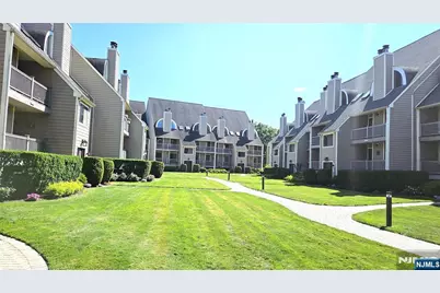 404 River Renaissance, East Rutherford, NJ 07073 - Photo 1