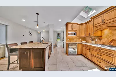 26 Devonshire Road, Cresskill, NJ 07626 - Photo 20