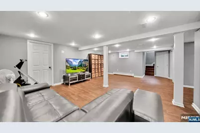 26 Devonshire Road, Cresskill, NJ 07626 - Photo 38