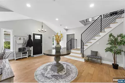 68 Serpentine Road, Demarest, NJ 07627 - Photo 4