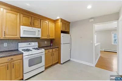 72 Prospect Street 2 #2, Paramus, NJ 07652 - Photo 14