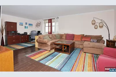 6040 Boulevard 8H #8H, West New York, NJ 07093 - Photo 8