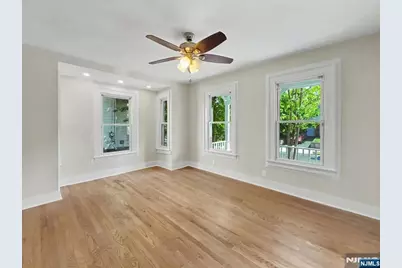 89 Hamilton Avenue, Englewood, NJ 07631 - Photo 6