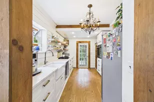 393 Kingston St, Wyckoff Township, NJ 07481 - Photo 12