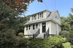 393 Kingston St, Wyckoff Township, NJ 07481 - Photo 1