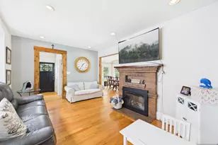 393 Kingston St, Wyckoff Township, NJ 07481 - Photo 6