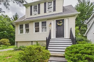 393 Kingston St, Wyckoff Township, NJ 07481 - Photo 2