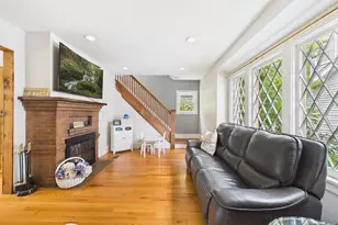 393 Kingston St, Wyckoff Township, NJ 07481 - Photo 4
