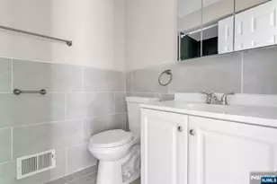 533 S, Newark, NJ 07103 - Photo 18