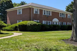 43 Manchester, Wayne, NJ 07470 - Photo 2