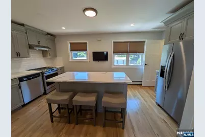 43 Manchester, Wayne, NJ 07470 - Photo 10