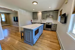 43 Manchester, Wayne, NJ 07470 - Photo 2