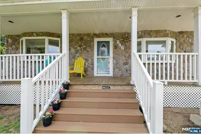 246 Highland Avenue, River Vale Township, NJ 07675 - Photo 4