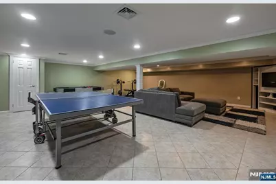 286 Gregory Road, Franklin Lakes, NJ 07417 - Photo 28