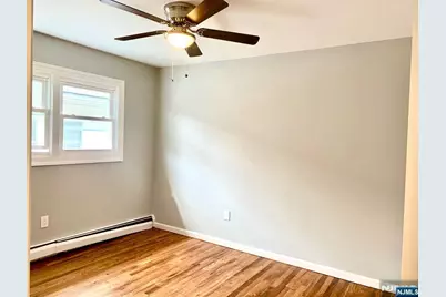 15 Wallace Street, Belleville, NJ 07109 - Photo 10
