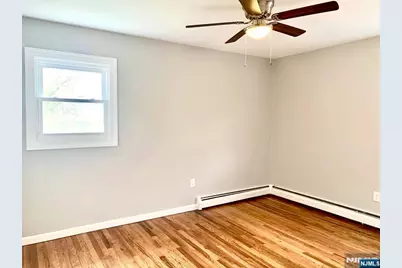 15 Wallace Street, Belleville, NJ 07109 - Photo 14