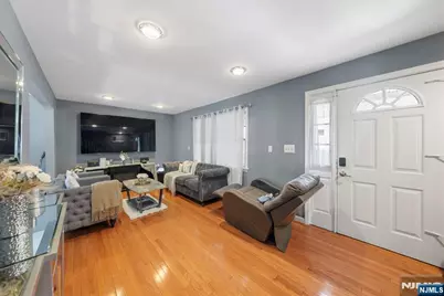 256 Fycke Lane, Teaneck Township, NJ 07666 - Photo 8