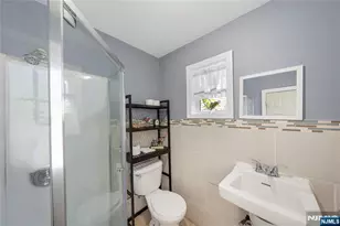 256 Fycke Ln, Teaneck Township, NJ 07666 - Photo 16
