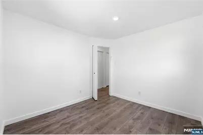 73 Macarthur Avenue, Lodi, NJ 07644 - Photo 6