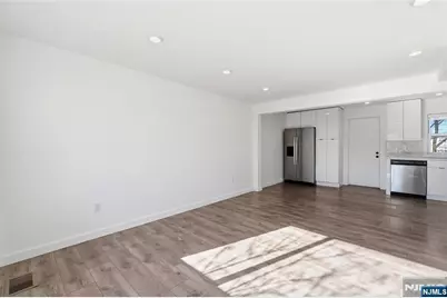 73 Macarthur Avenue, Lodi, NJ 07644 - Photo 4