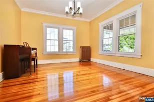233 Hamilton Pl, Hackensack, NJ 07601 - Photo 8