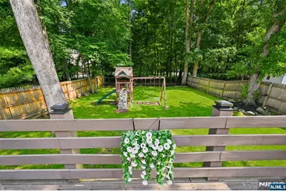 83 Moore Avenue, Waldwick, NJ 07463 - Photo 40