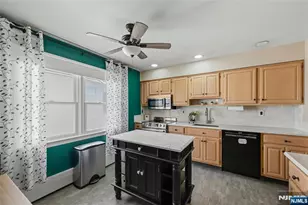 83 Moore Ave, Waldwick, NJ 07463 - Photo 24