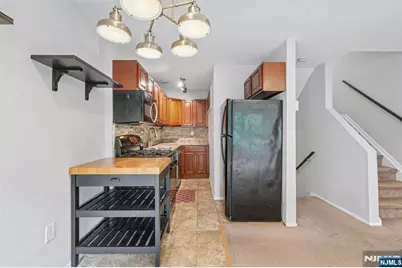 925 Main Street 10 #10, Hackensack, NJ 07601 - Photo 16