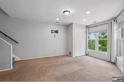 925 Main Street 10 #10, Hackensack, NJ 07601 - Photo 12