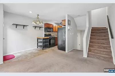 925 Main Street 10 #10, Hackensack, NJ 07601 - Photo 14