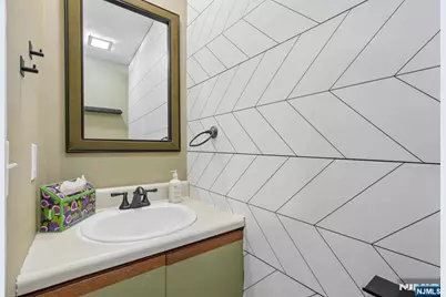 925 Main Street 10 #10, Hackensack, NJ 07601 - Photo 22