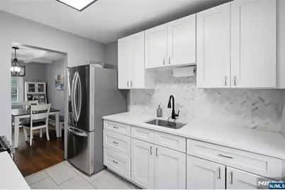 909 River Road 1 #1, Teaneck Township, NJ 07666 - Photo 10