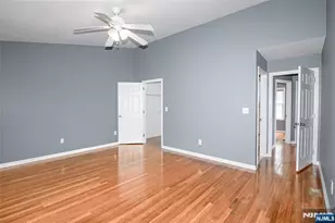 49 Stuyvesant Ave 16, Lyndhurst Township, NJ 07071 - Photo 8