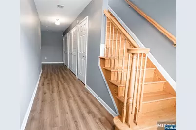 49 Stuyvesant Avenue 16 #16, Lyndhurst Township, NJ 07071 - Photo 16